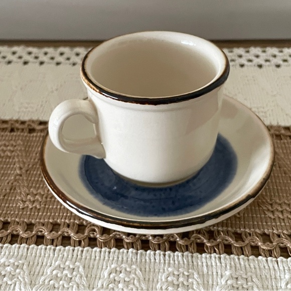 Vintage Ironstone Made In Ireland Kerry Creamer & Two Espresso and Saucer Sets - Picture 13 of 16
